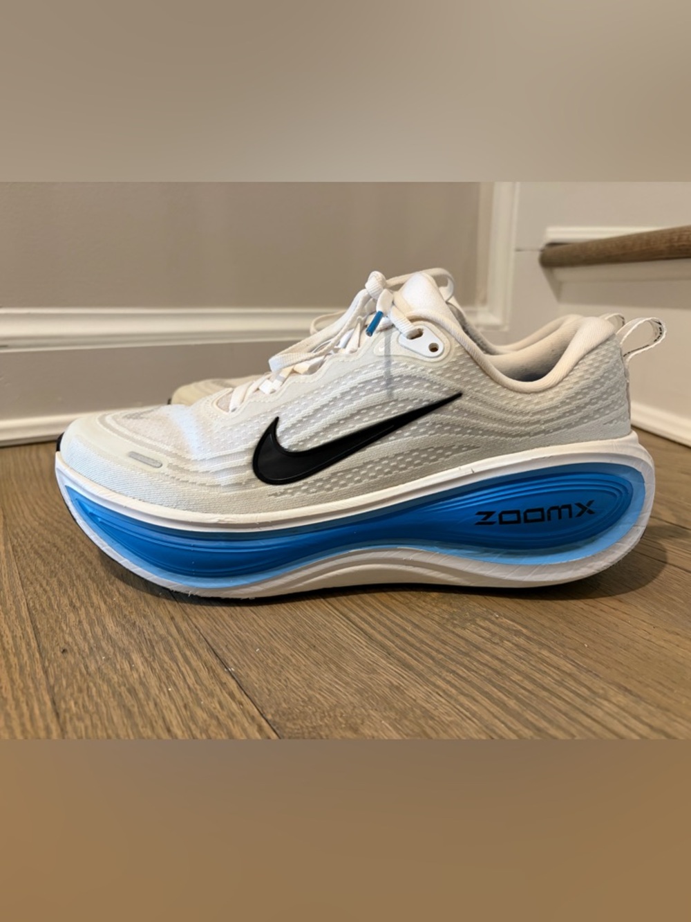 Nike Vomero Plus Running Shoes